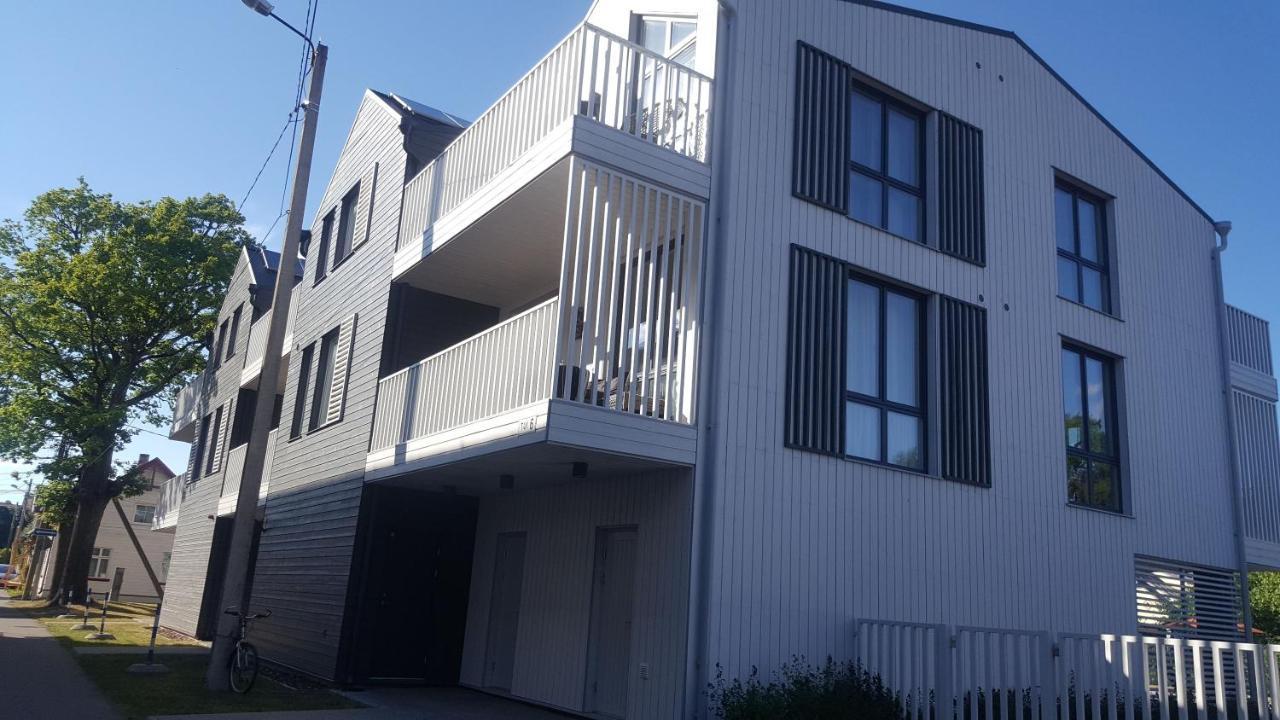 Viive Apartment Pärnu Esterno foto